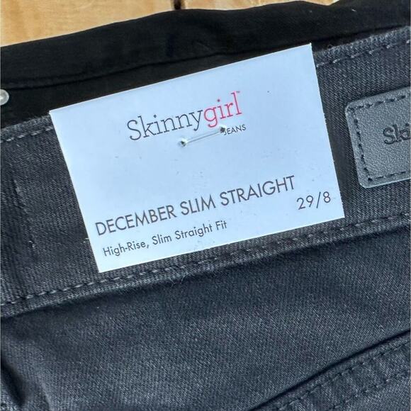NWT Skinny Girl December Slim Straight Jeans Size 29/8 Women’s Black - Picture 4 of 9